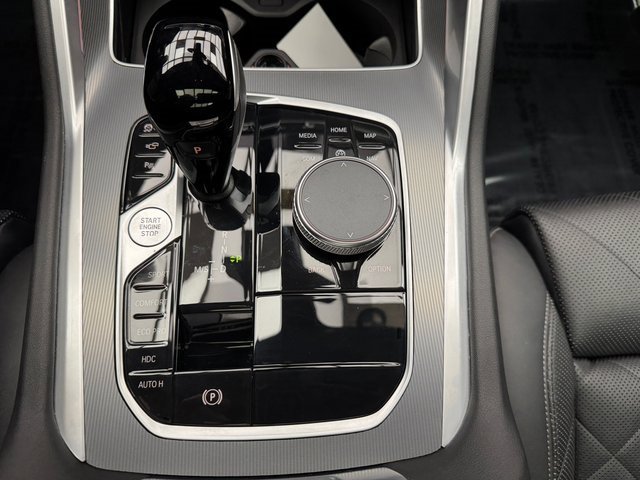 Certified 2023 BMW X6 xDrive40i w/ M Sport Package image 20