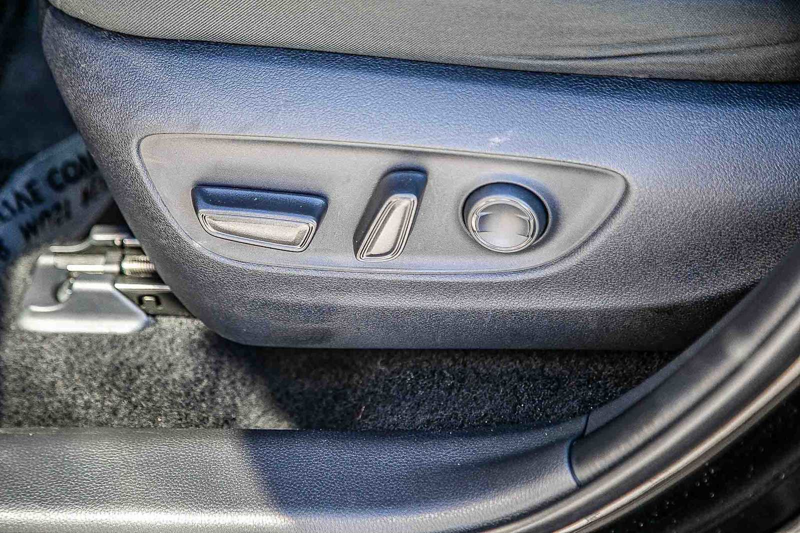 Certified 2025 Toyota RAV4 XLE image 20