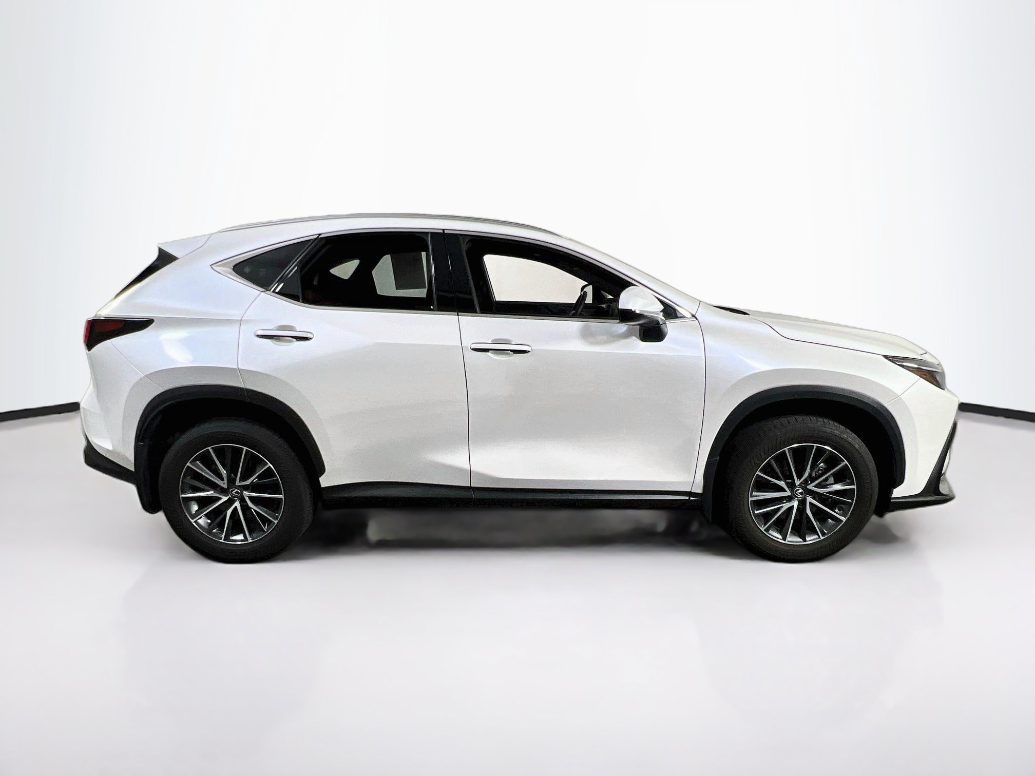Used 2024 Lexus NX 350 AWD image 4