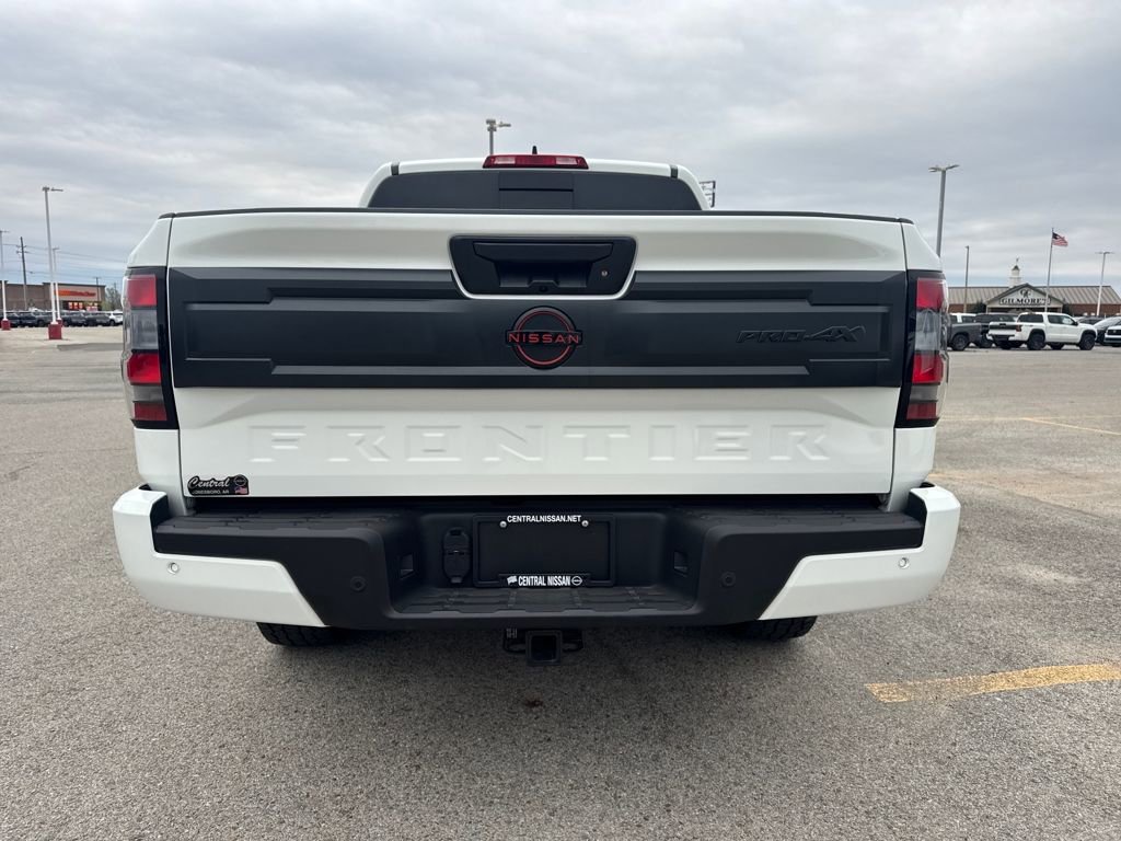 Used 2025 Nissan Frontier PRO-4X w/ Pro Premium Package image 5