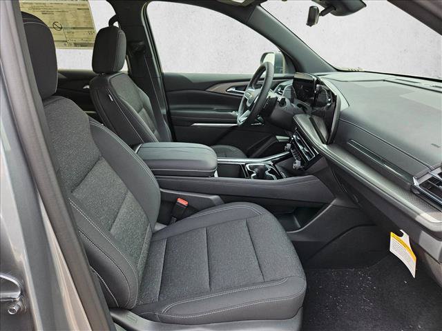 New 2027 Chevrolet Traverse LT w/ Driver Confidence Package FWD image 17