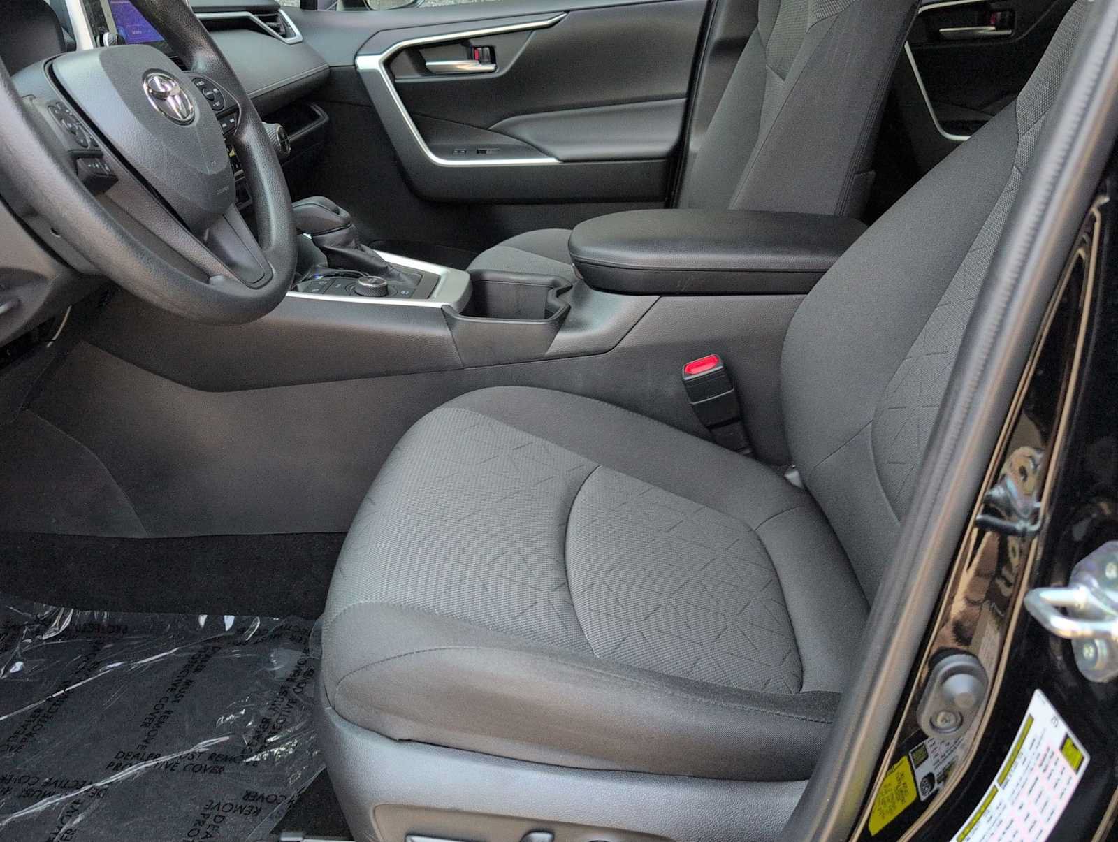 Used 2023 Toyota RAV4 XLE w/ Convenience Package AWD/4WD image 16