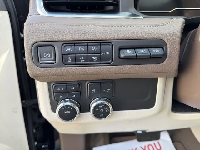 Used 2022 GMC Yukon XL Denali image 31