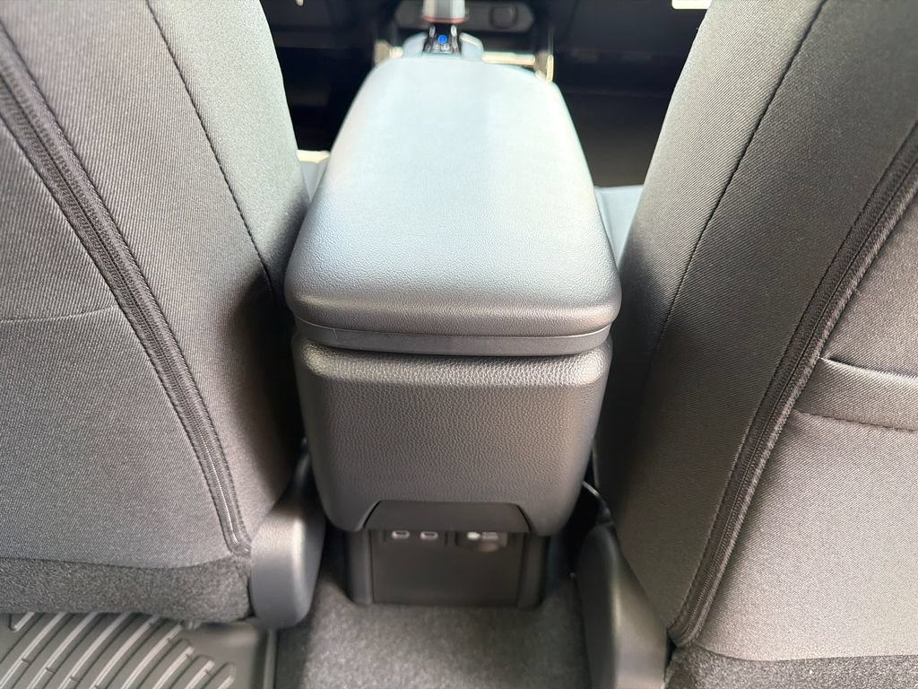 New 2027 Toyota Prius Plug-In Hybrid FWD image 27