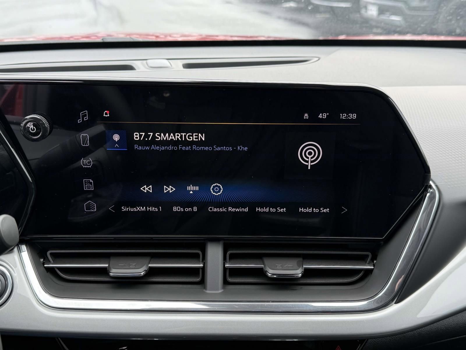 New 2026 Chevrolet Trax LT w/ Driver Confidence Package FWD image 9