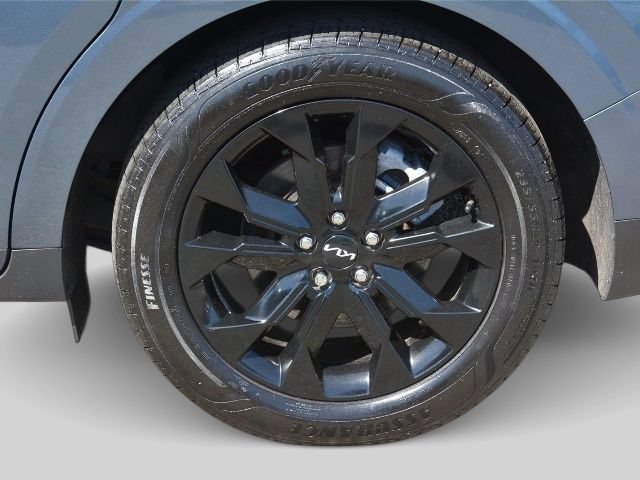 Used 2024 Kia Carnival SX Prestige FWD image 34