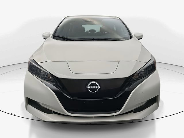 Used 2024 Nissan Leaf S image 4