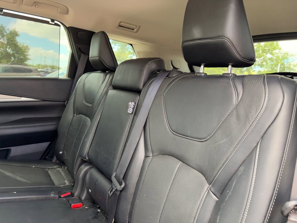 Used 2023 INFINITI QX60 Luxe w/ Performance Audio Package AWD/4WD image 28