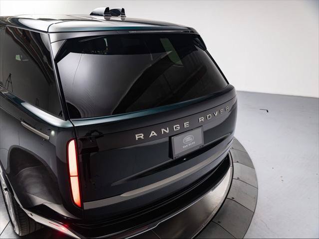 New 2026 Land Rover Range Rover Autobiography AWD/4WD image 30