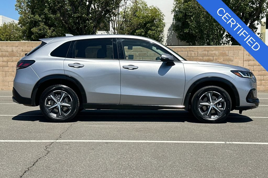 Used 2025 Honda HR-V EX-L image 3