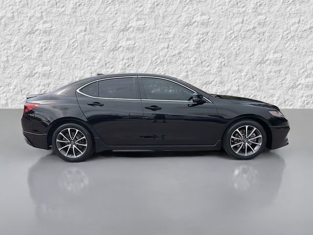 Used 2015 Acura TLX V6 w/ Technology Package image 2
