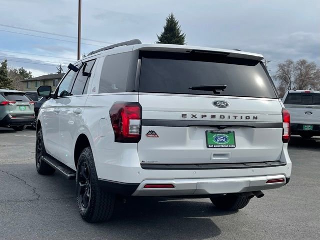 Used 2024 Ford Expedition Timberline image 3