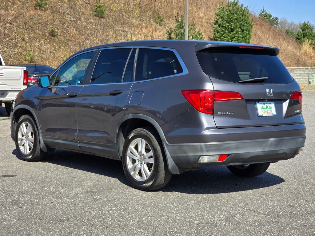 Used 2016 Honda Pilot LX image 15