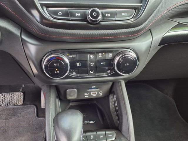 Used 2022 Chevrolet TrailBlazer RS w/ Technology Package AWD/4WD image 18