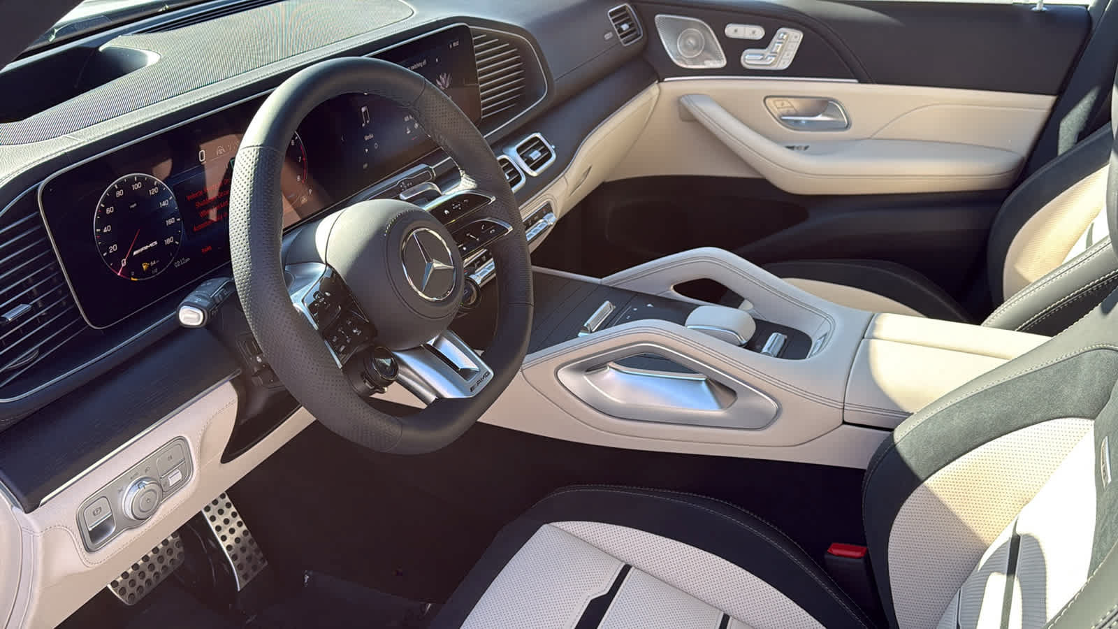 New 2026 Mercedes-Benz GLE 53 AMG 4MATIC image 28