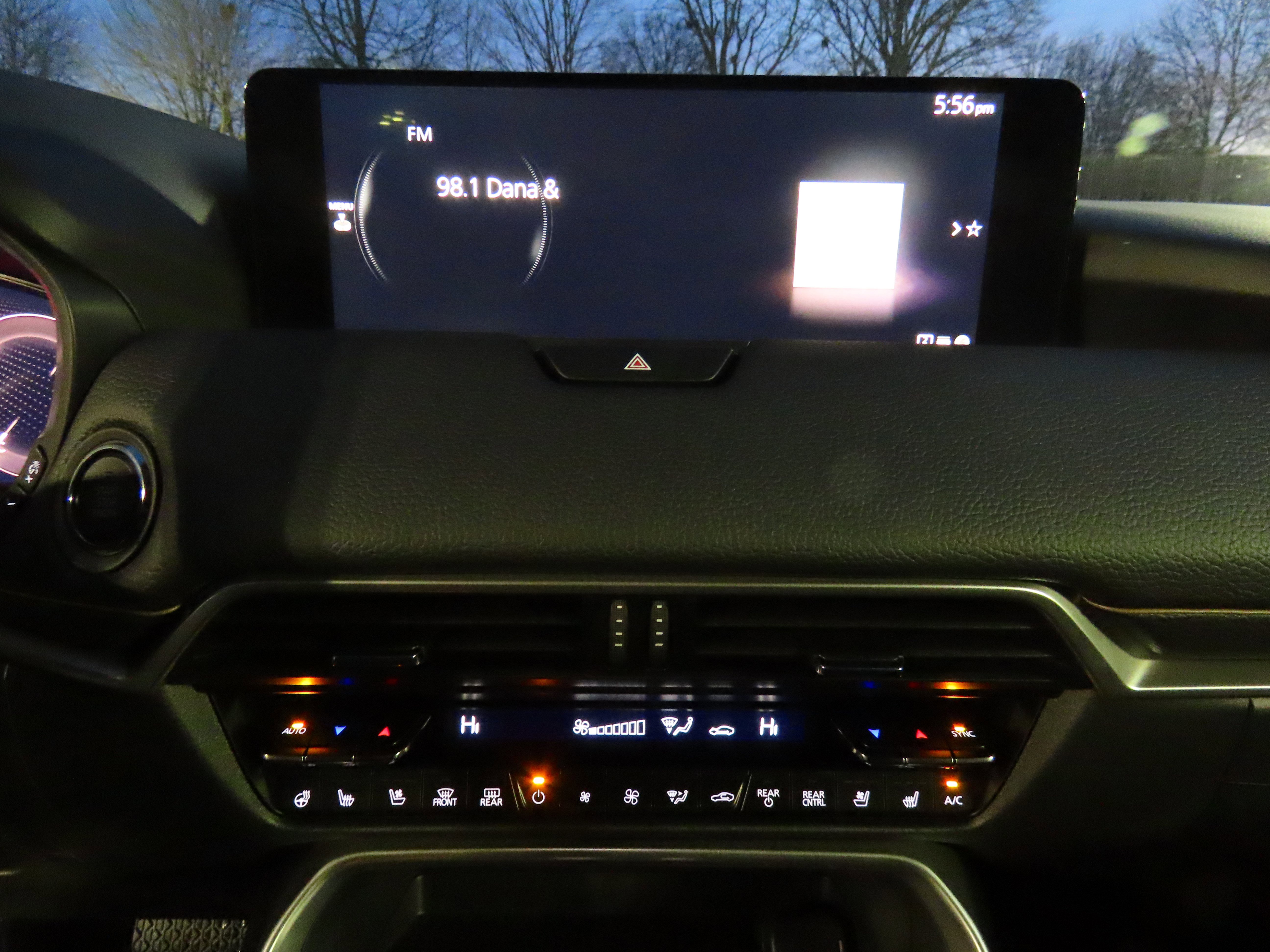 New 2026 MAZDA CX-90 3.3 Turbo w/ Premium Sport Pkg image 18