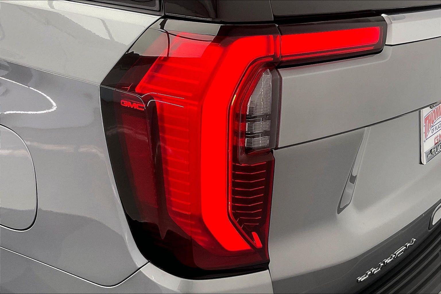 New 2026 GMC Yukon XL Denali w/ Denali Reserve Package AWD/4WD image 16