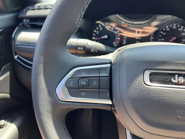 New 2026 Jeep Compass Latitude AWD/4WD image 17