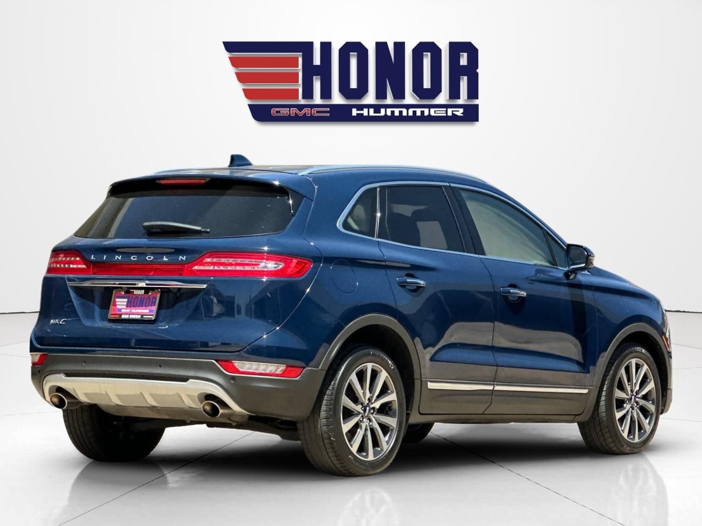 Used 2019 Lincoln MKC Reserve FWD image 4