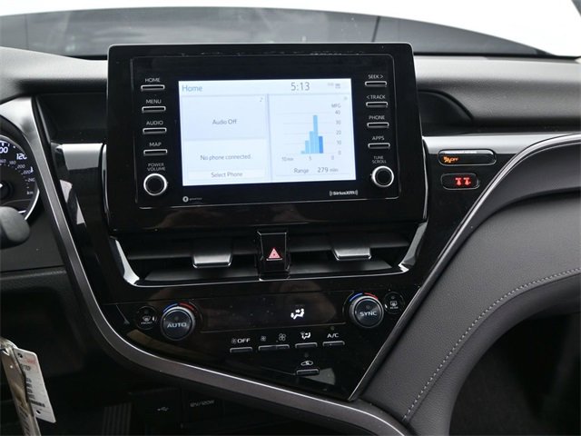 Used 2024 Toyota Camry LE image 8