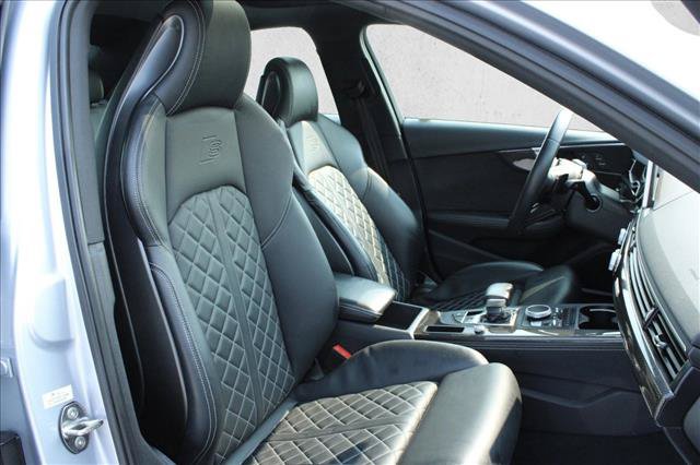 Used 2019 Audi S4 Premium Plus AWD/4WD image 30