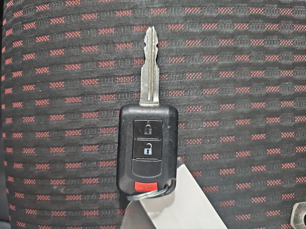 Used 2018 Mitsubishi Outlander Sport LE AWD/4WD image 38