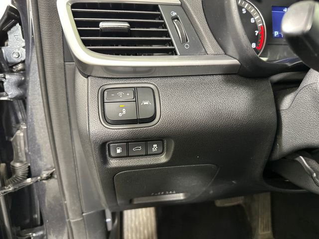 Used 2020 Kia Optima Premium FWD image 19