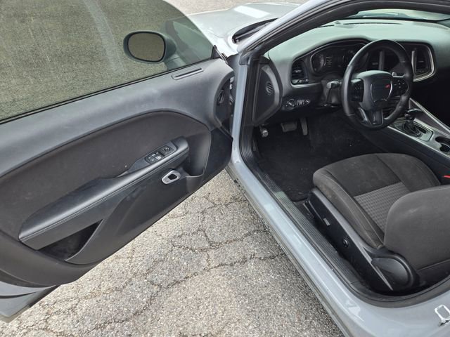 Used 2021 Dodge Challenger GT w/ Blacktop Package RWD image 7