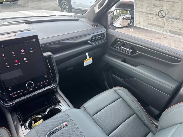 New 2026 GMC Yukon AT4 w/ AT4 Premium Plus Package AWD/4WD image 23