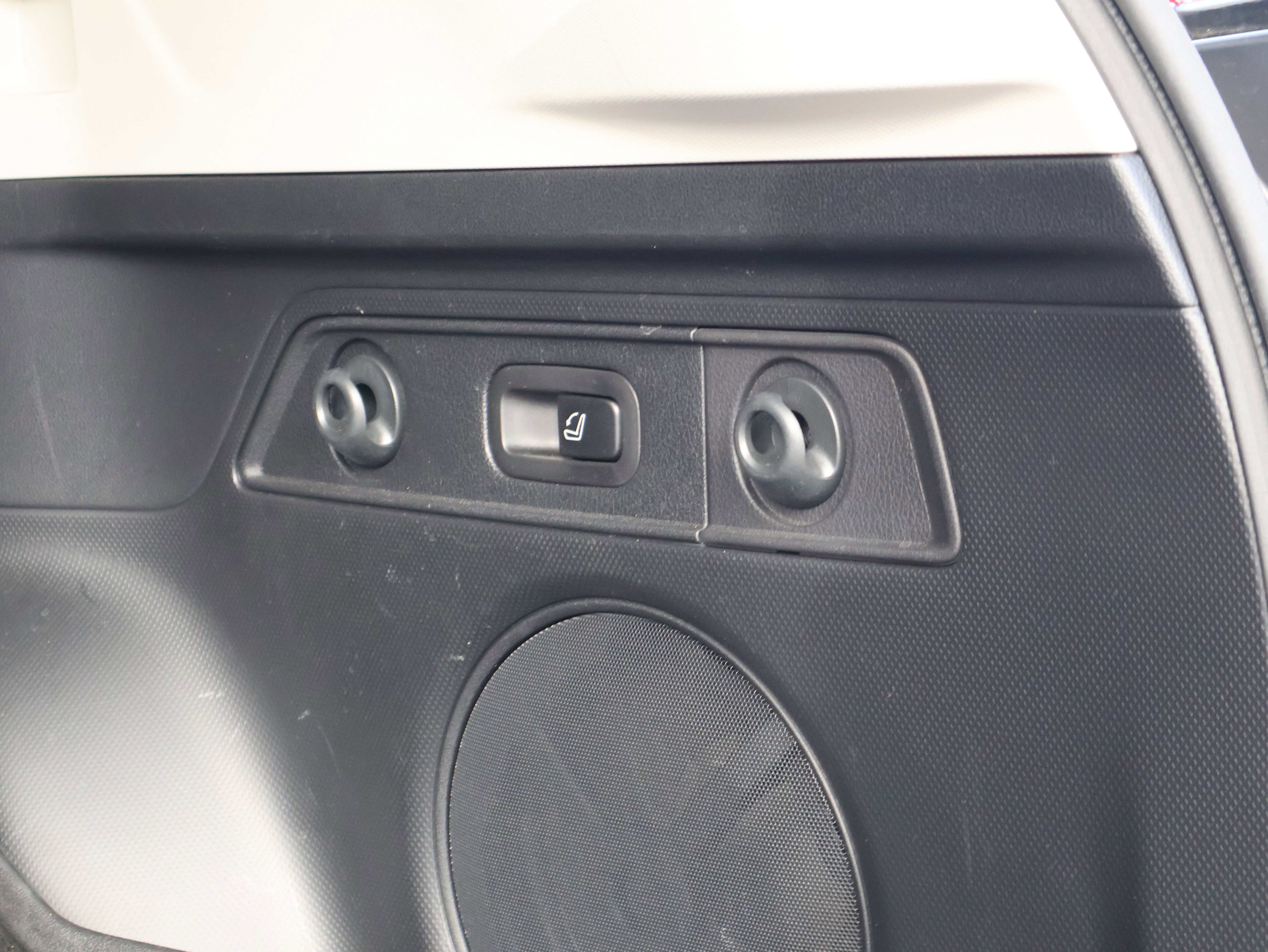 Used 2024 Subaru Forester Touring w/ POP Package 3 image 21