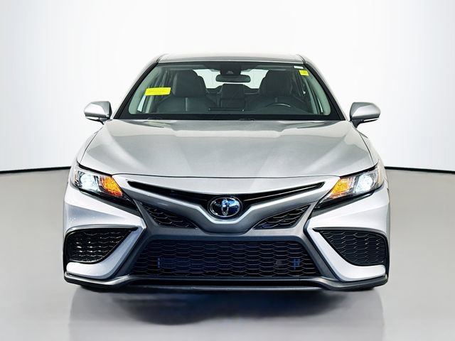 Used 2024 Toyota Camry SE FWD image 11