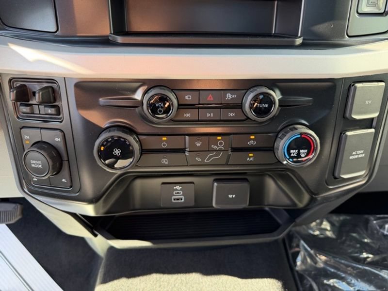 New 2026 Ford F250 XLT w/ 360-Degree Camera Package AWD/4WD image 10