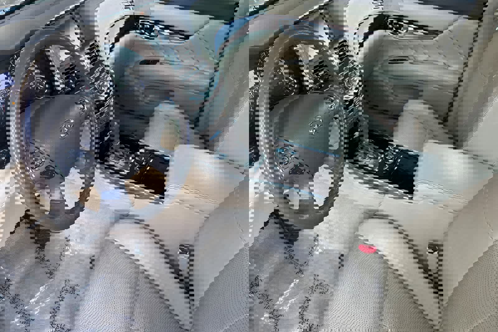 Used 2012 INFINITI M37 x w/ Premium Pkg image 11