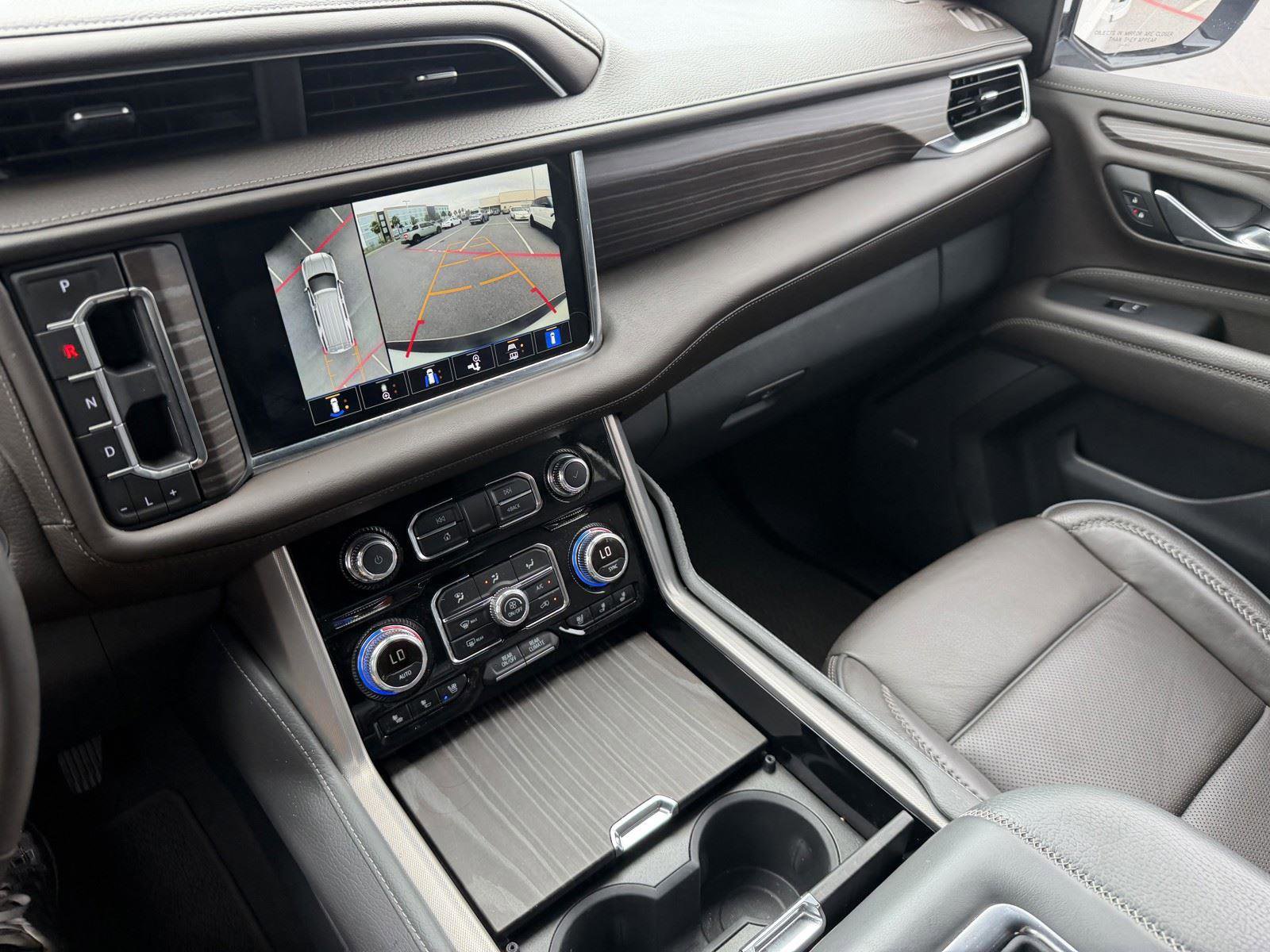 Used 2024 GMC Yukon Denali image 14