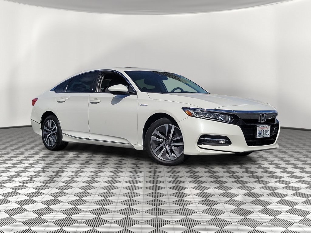 Used 2019 Honda Accord EX image 2