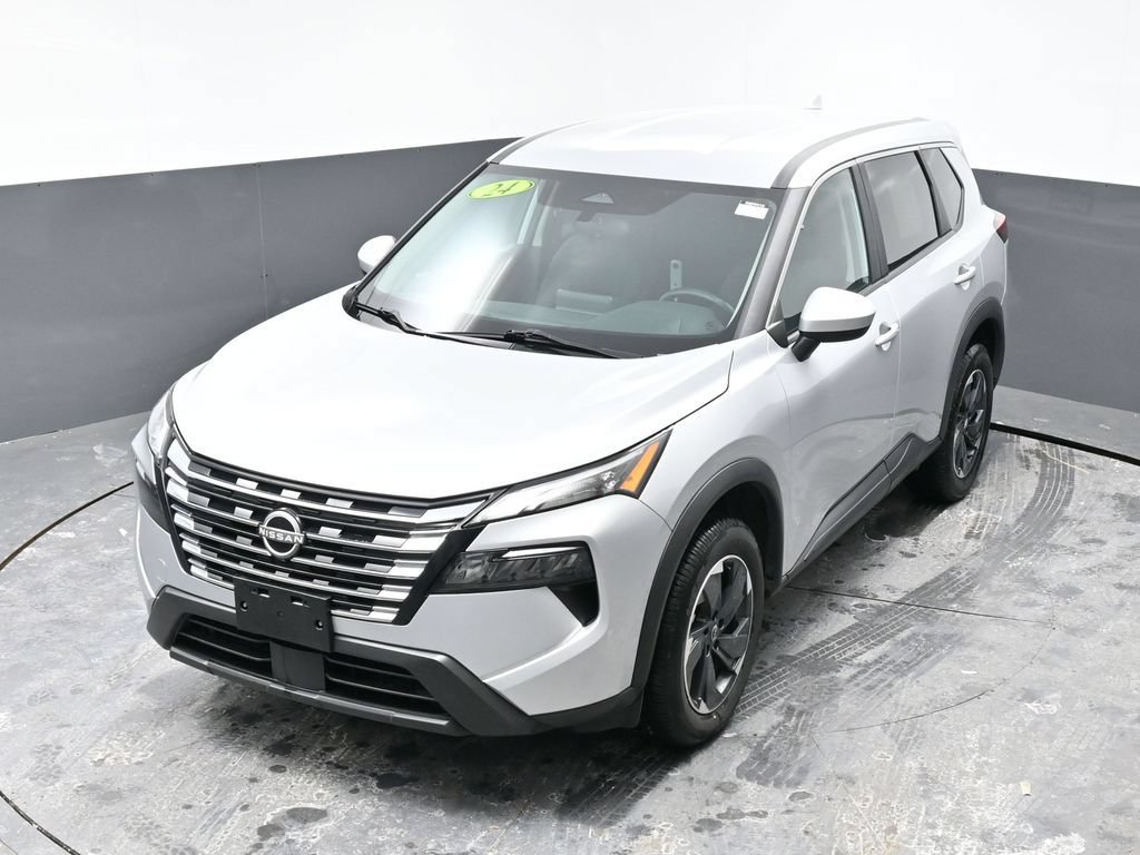 Used 2024 Nissan Rogue SV AWD/4WD image 43