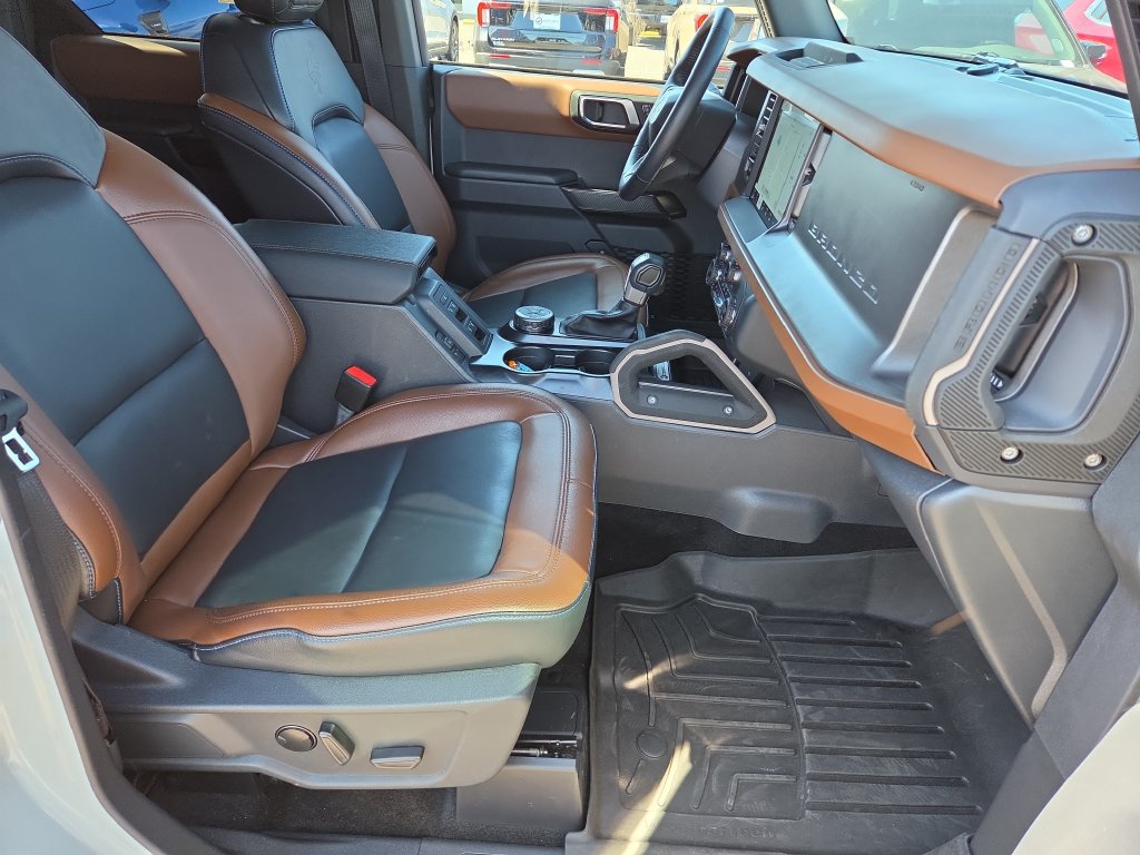 Certified 2024 Ford Bronco Outer Banks AWD/4WD image 35