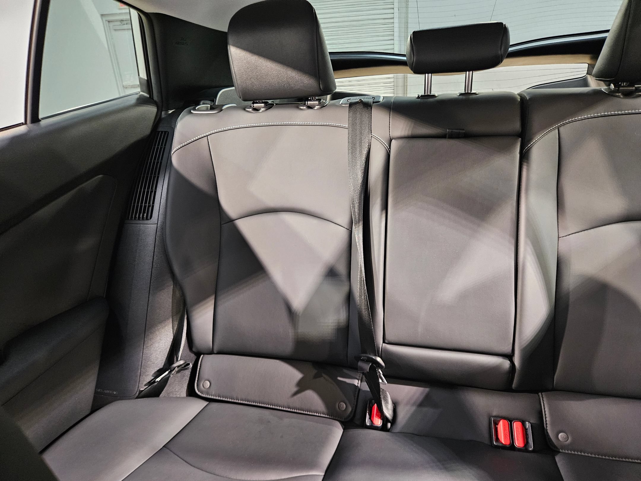 Used 2021 Toyota Prius Prime Limited FWD image 12