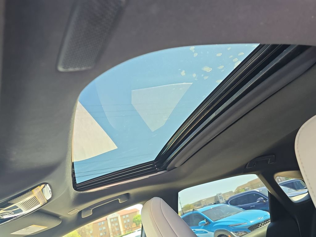 Used 2024 Lexus RX 350 w/ Convenience Package image 27