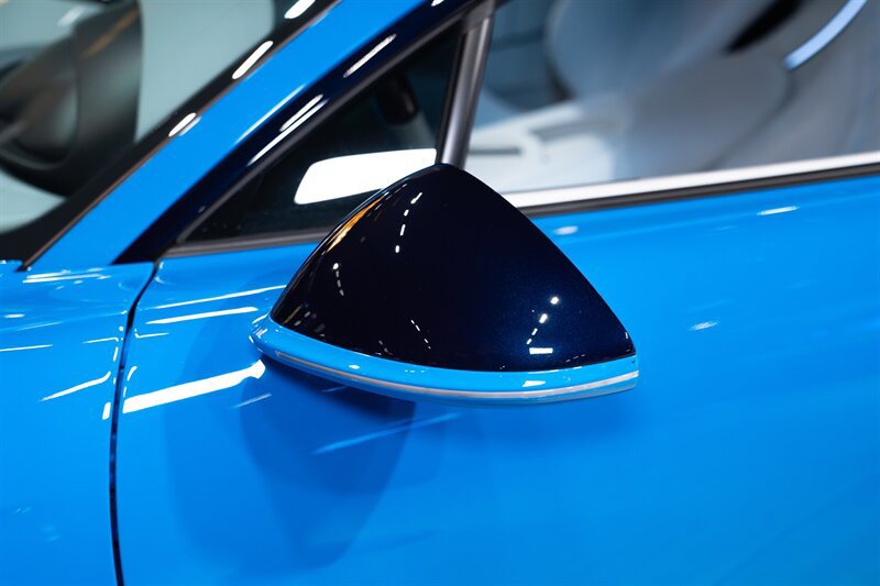 Used 2022 Bugatti Chiron Super Sport AWD/4WD image 74