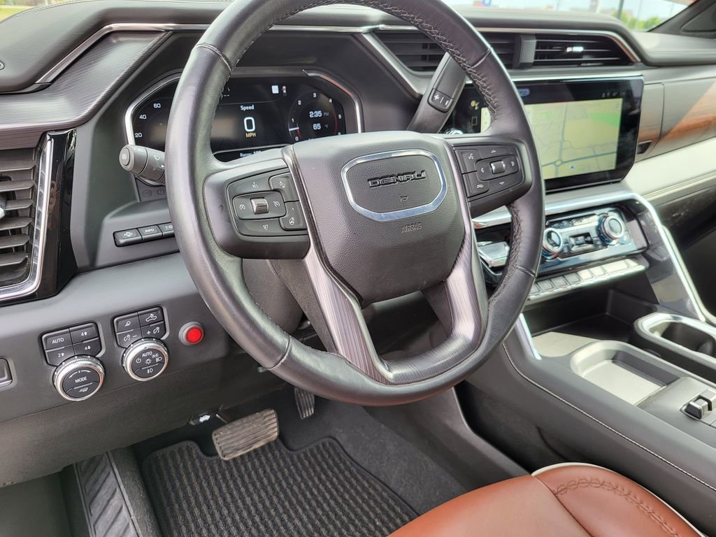 Used 2024 GMC Sierra 2500 Denali Ultimate w/ Max Trailering Package image 27