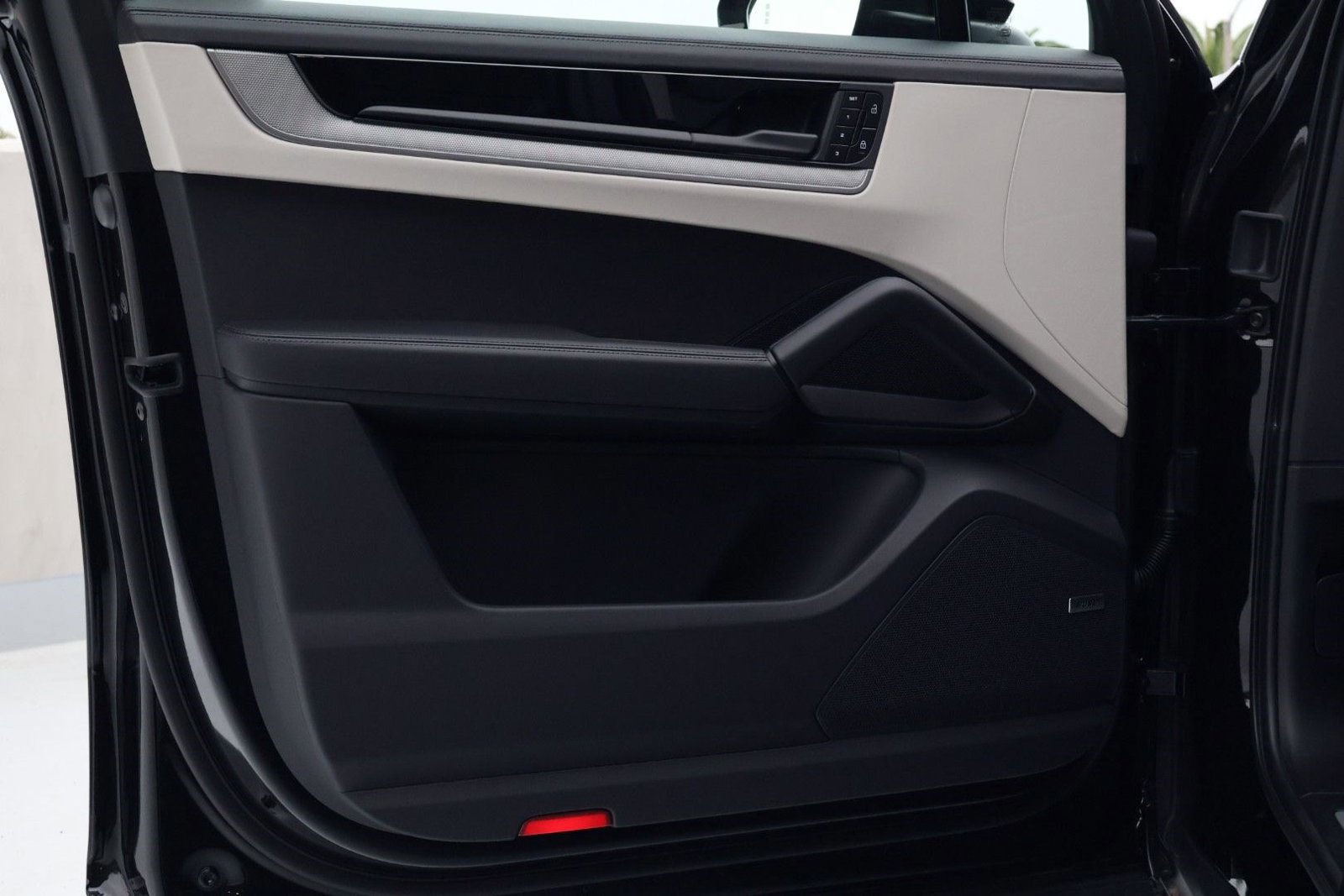 New 2026 Porsche Cayenne image 13