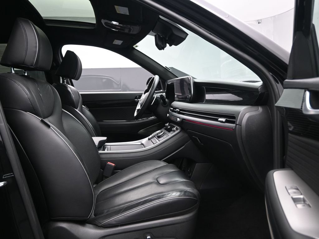 Used 2024 Hyundai Palisade Calligraphy image 31