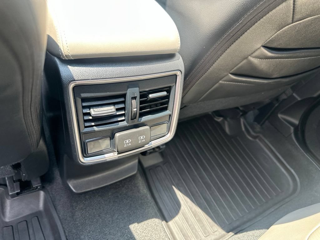 Used 2020 Subaru Forester Limited AWD/4WD image 30