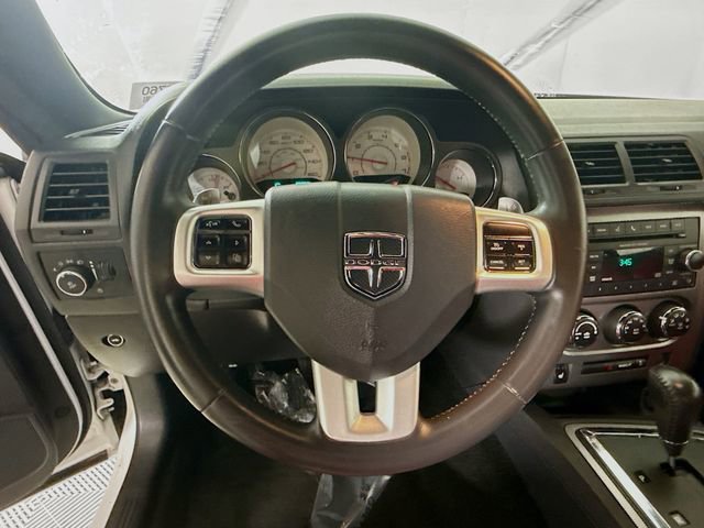 Used 2014 Dodge Challenger R/T Plus image 11