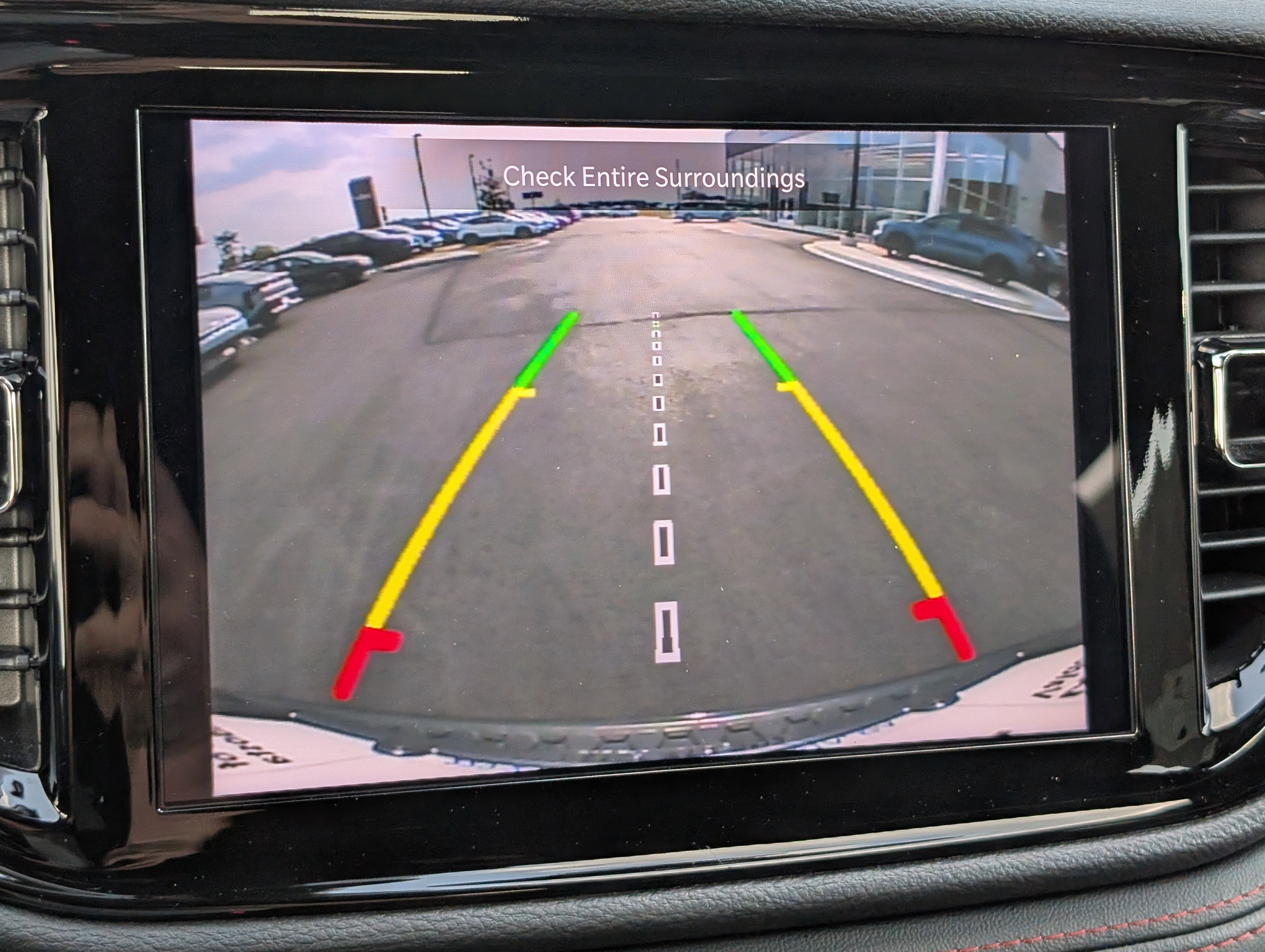 Used 2025 Dodge Durango GT AWD/4WD image 19