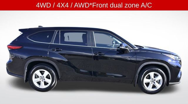 Used 2023 Toyota Highlander LE image 5