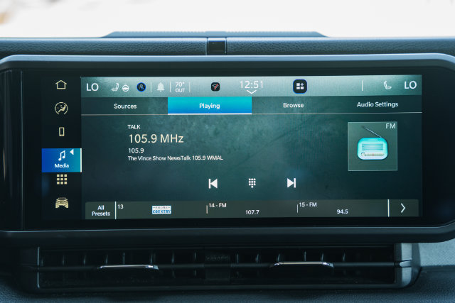 Used 2025 Jeep Wrangler Unlimited Sport AWD/4WD image 15