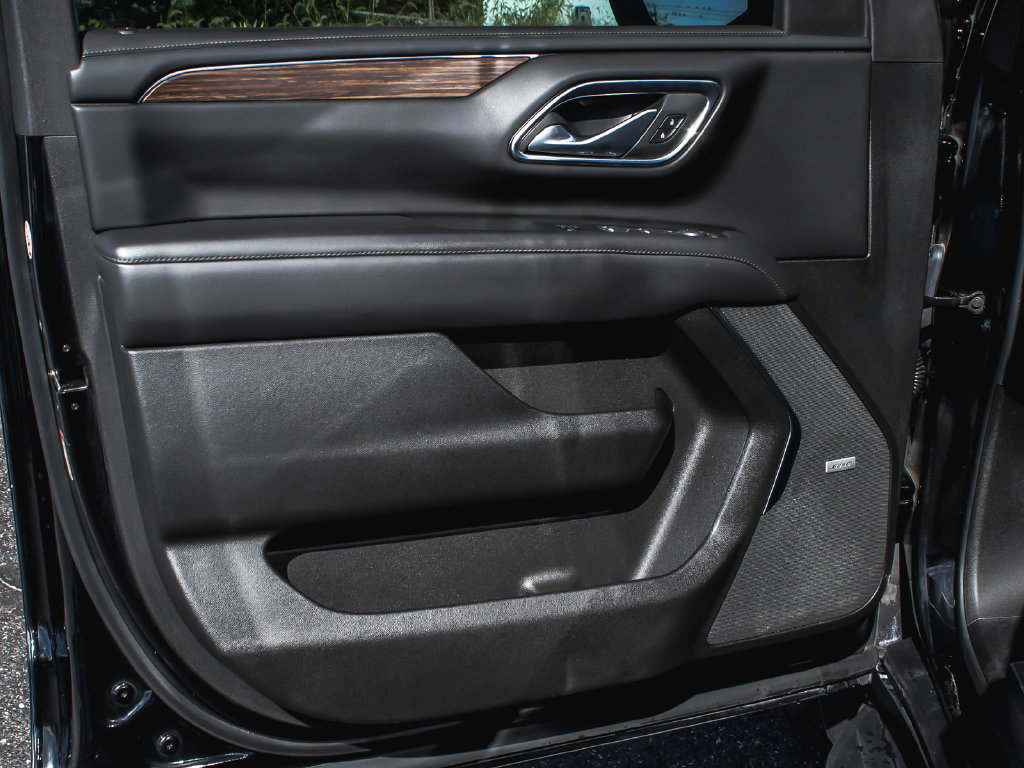 Used 2023 Chevrolet Tahoe High Country w/ Max Trailering Package AWD/4WD image 8