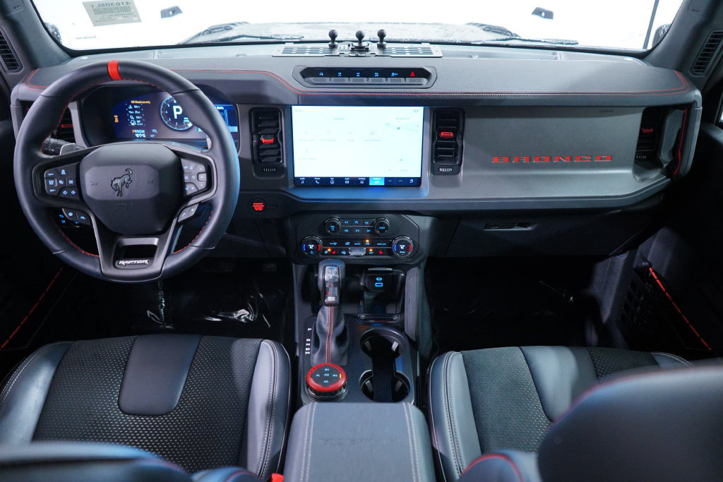 Used 2025 Ford Bronco Raptor AWD/4WD image 18
